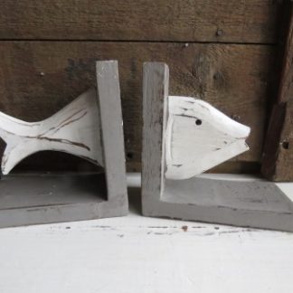 PU06: FISH BOOKENDS