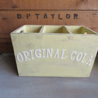 KAC11-2: YELLOW 3COMPARTMENT "ORIGINAL COLA" BOX