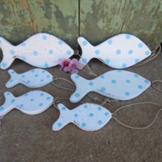 KU04: PACK OF 6 POLKADOT FISH/WHITE