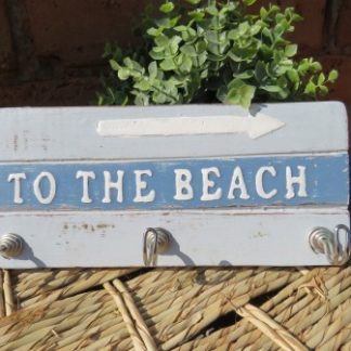 IKC46-3: "TO THE BEACH"  THREE HOOK HANGER