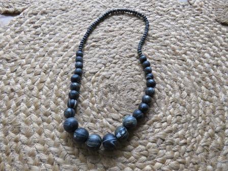 BAC18-BLACK NECKLACE
